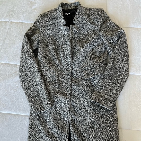 Size small Zara Coat - Picture 1 of 6